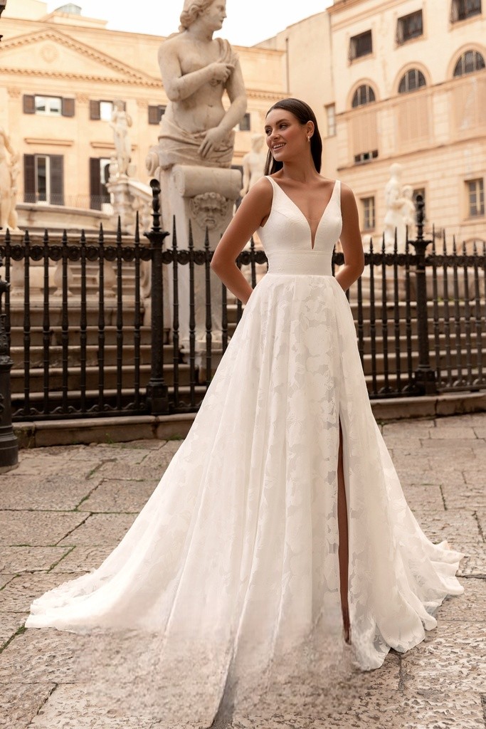 Brautboutique Katharina Brautkleid Brautmode Marburg 