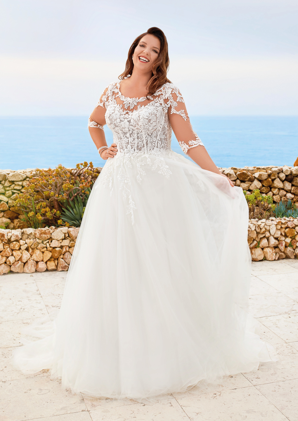 Curvy-Brautkleid,Brautmode Marburg, Brautkleid Curvy, Plus Size Brautmode, Brautboutique Katharina 
