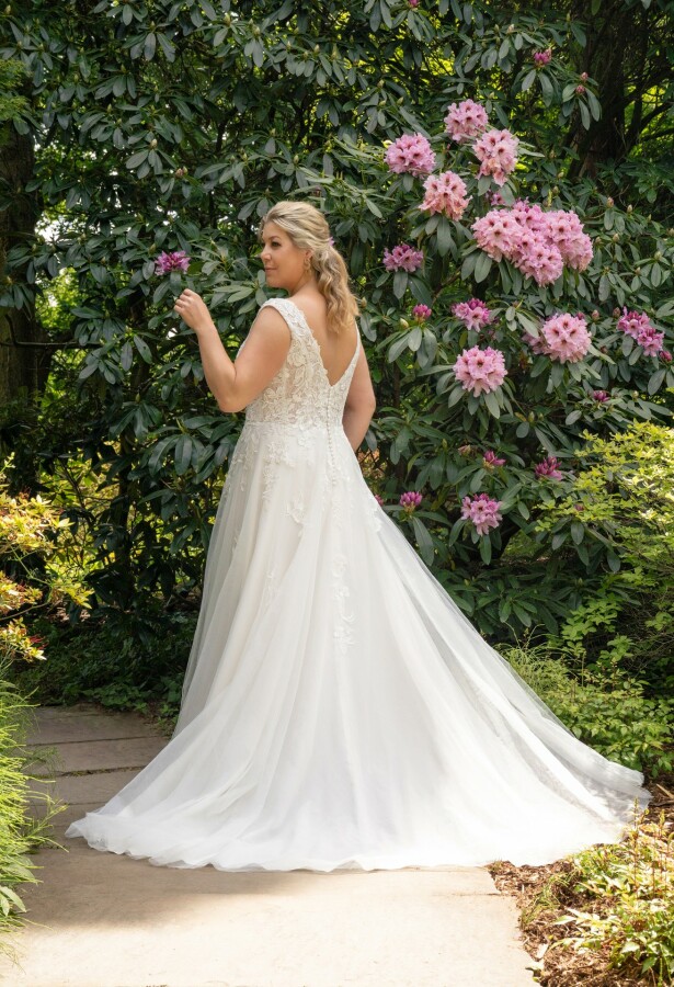 XXL Brautkleid zum verlieben