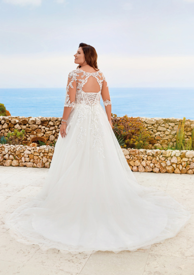 Plus-Size Brautkleid große Größe, Brautboutique Katharina, Hochzeitskleid, Prinzessin